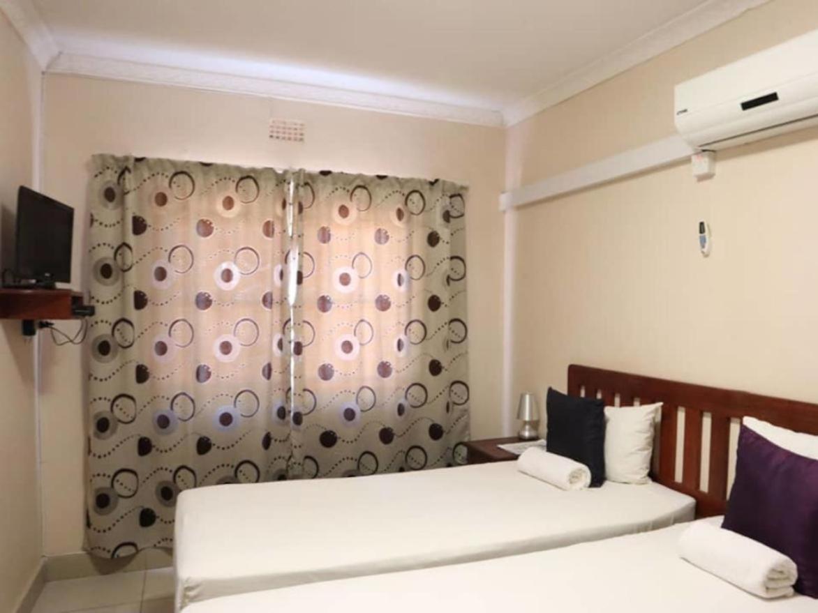 Amariah Guest House Kasane Szoba fotó