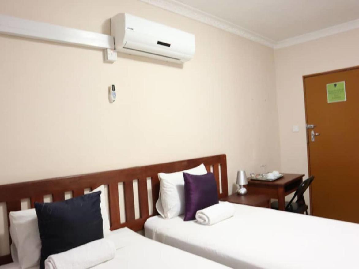 Amariah Guest House Kasane Szoba fotó